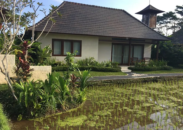 Puri Raya Villa